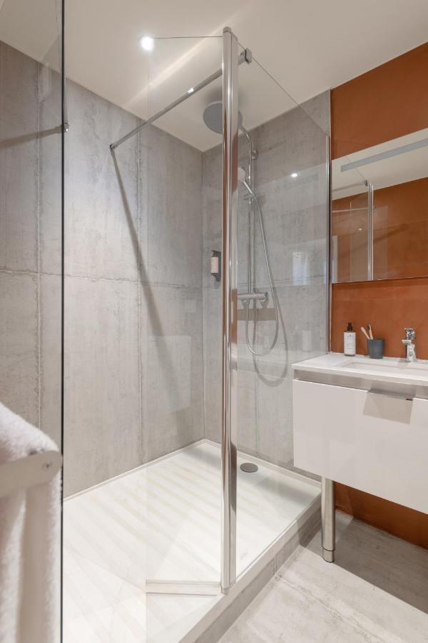 Mihotel Georges Лион Экстерьер фото